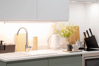 1 bed studio, Boothen Road, Penkhull, Stoke, ST44AH - Image 2